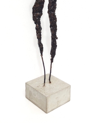 Rzeźba sztuka współczesna, rzeźba do salonu ze stali i gliny