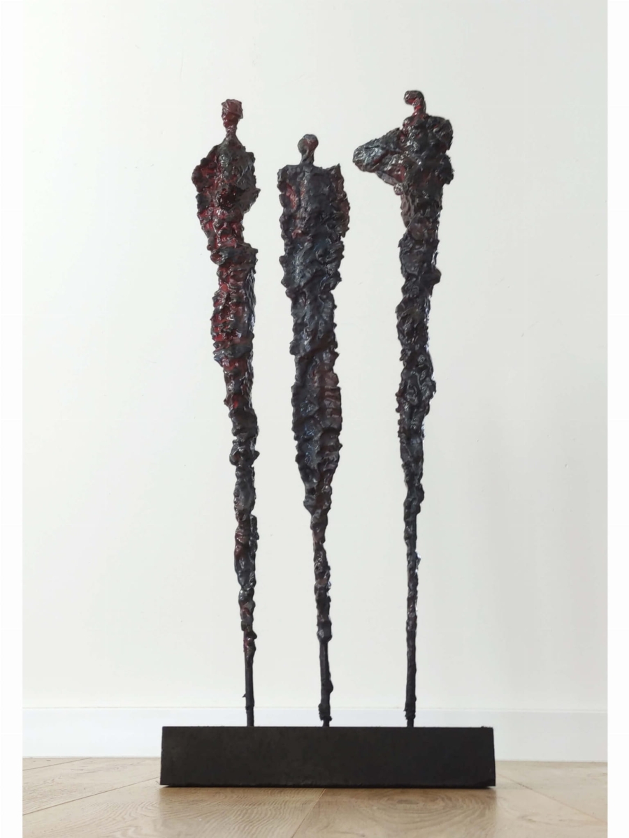 Duża rzeźba do salonu nowoczesna