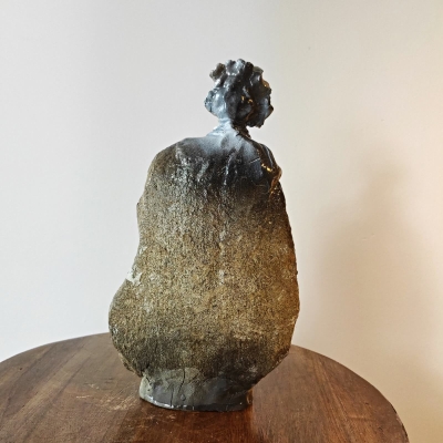 rzezba-artystyczna-Wizjoner-aukcja-mloda-sztuka