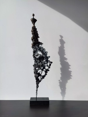 rzezba-sylwetka-kobiety-duze-rzezby-do-salonu-109-cm