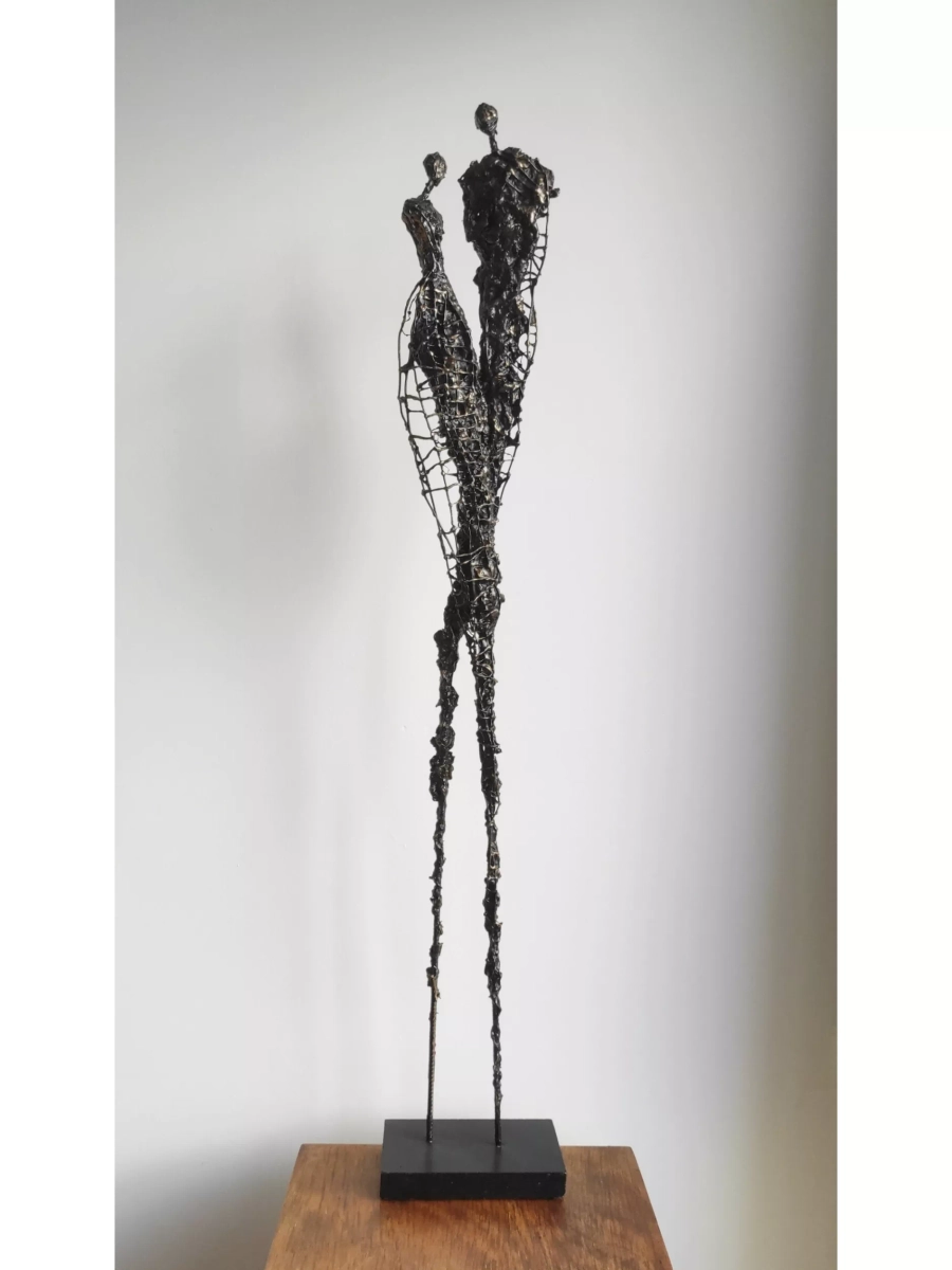 duza-rzezba-117cm-nowoczesne-rzezby-do-domu