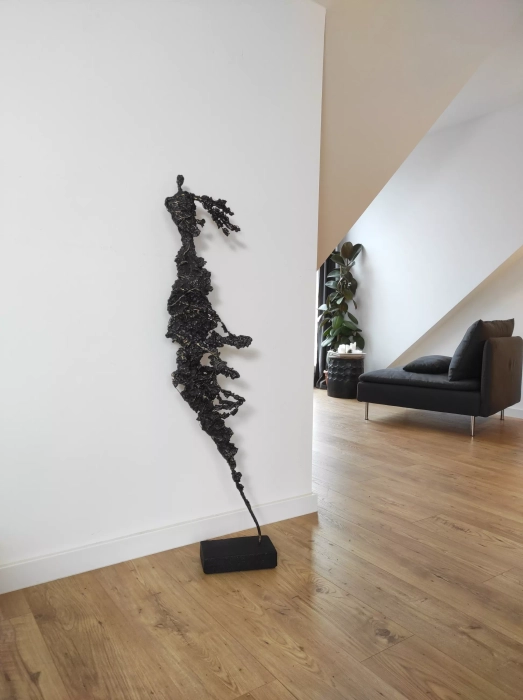 Rzeźba Ulotność - sylwetka kobiety