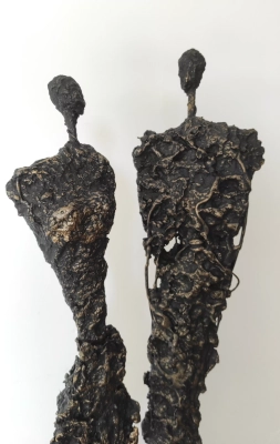 duza-rzezba-do-domu-ekspresja-relacji-rzezby-na-sprzedaz