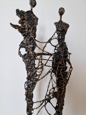 rzezba-nowoczesna-Sploty-rzezby-na-sprzedaz,oryginalne