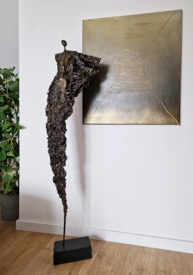 duza-rzezba-150-cm-do-domu-salonu-rzezba-Ulotnosc-sylwetka-kobiety