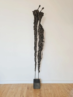 Wysokie-rzezby-z-metalu-nowoczesna-rzezba-na-sprzedaz-180-cm