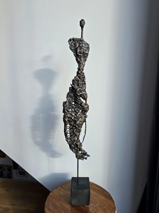 Rzeźba Ida wys. 90 cm postać kobiety