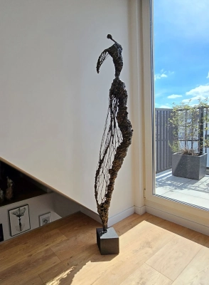 rzezba-nowoczesna-duza-rzezba-do-domu-salonu-artystyczna