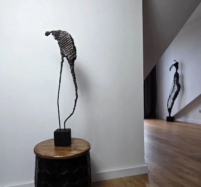 rzezba-gabinetowa-pancernik-mloda-sztuka-rzezby-sprzedaz