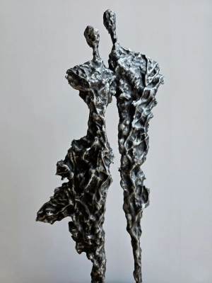 Rzezby-na-preznt-slubny-oryginalna-rzezba-z-pracowni-sprzedaz