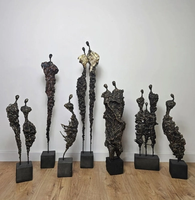 nowoczesne-rzezby-do-gabinetu-domu-z-polskiej-pracowni