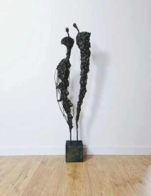 rzezba-abstrakcyjana-nowoczesna-rzezba-do-domu-120-cm