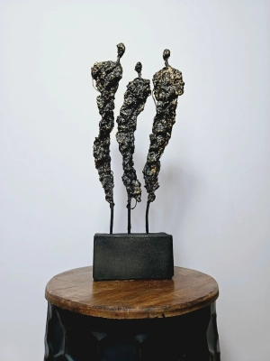 statuetka-rzezba-na-prezent-postacie-oryginalna