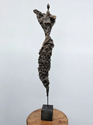 rzezba-ulotnosc-100-cm-prezent-oryginalna-rzezba-z-metalu