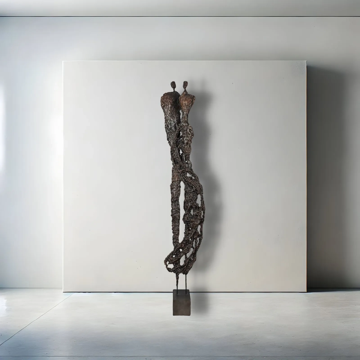 bliskosc-duza-rzezba-wysoka-2m-kolor-rdzawy-braz-miedz