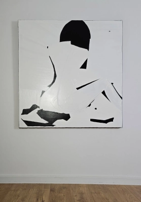 essence-eleganckie-obrazy-do-salonu-czarno-biala-abstrakcja-kobieta