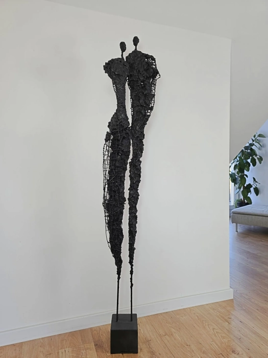 Duża Czarna Rzeźba wys.176 cm Sploty no.132