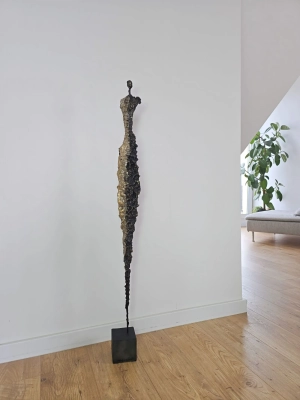 rzezba-zlozonosc-120cm-oryginalna-rzezba-z-metalu