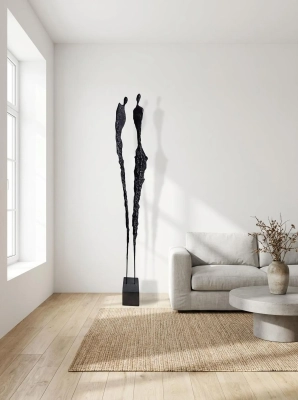 rzezba-wysoka-do-domu-salonu-wykonana-recznie