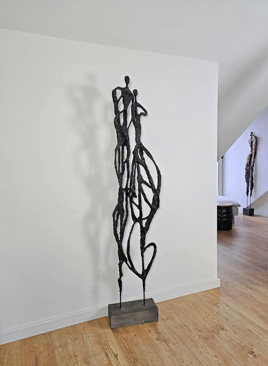 sztuka-wspolczesna-oryginalna-rzezba-przestrzenna