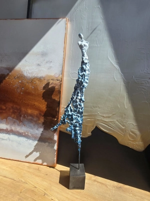 nowoczesna rzeźba kobiety - 100 cm - galeria autorska Siwek