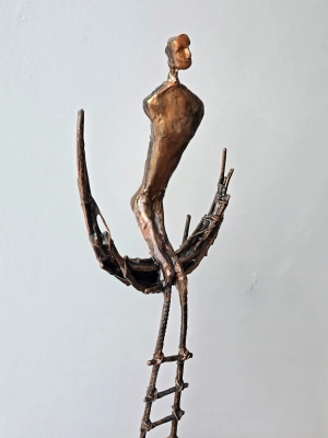 rzezba-surrealizm-magiczny-marzyciel-mloda-sztuka-sprzedaz-galeria