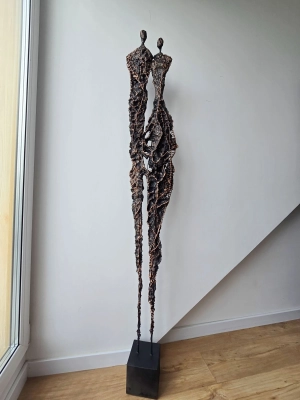 surrealizm-rzezba-w-kolorze-miedzi-duza-rzezba-nowoczesna-galeria-siwek