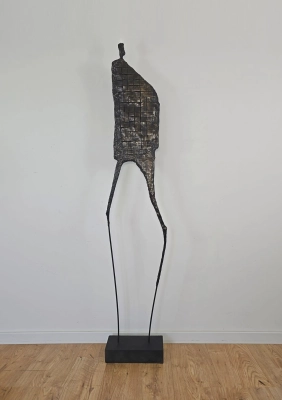 duza-nowoczesna-rzeżba-straznik-czasu-190-cm-galeria-siwek