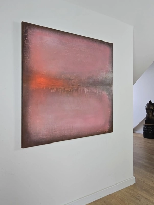 Pastel Vibe 100x100 — wyrazisty obraz w brudnym różu do nowoczesnego salonu, ręcznie malowany