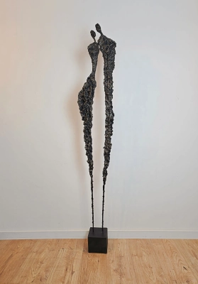 Sploty no.271 — wysoka rzeźba współczesna 175 cm z cyklu Sploty